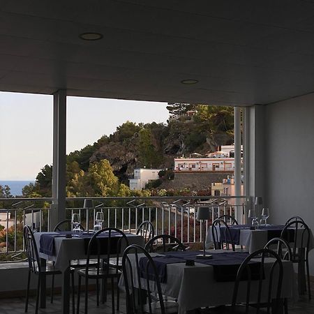 Hotel Ariston Isola di Ustica Buitenkant foto