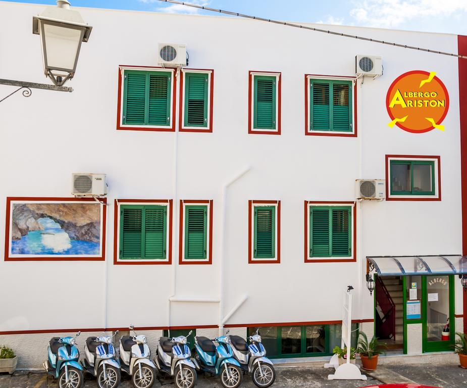 Hotel Ariston Isola di Ustica Buitenkant foto